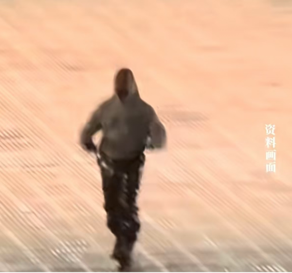 熊猫配资 侃爷上海演唱会“迟到早退”，谁给的傲慢？